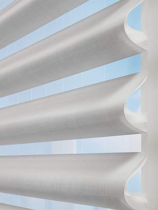 Pirouette Sheer Shading Closeup